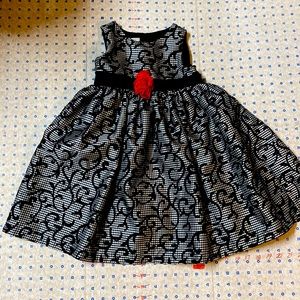 Lil girls grey& blackwith red roses formal dress